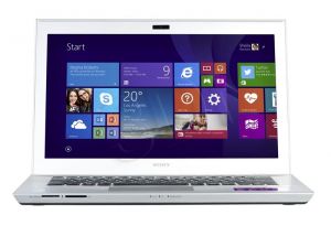 Sony T14113CXS i3-3217U 4GB 14\ HD 500+32GB HD4000 Win8.1 Srebrny (RECERTYFIKOWANY) 2Y